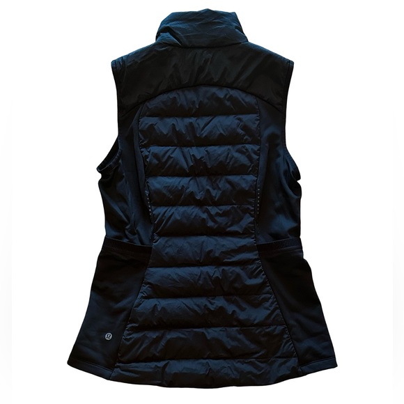 Lululemon Down For It All Running Vest Women’s Black Size 8 - Picture 2 of 6